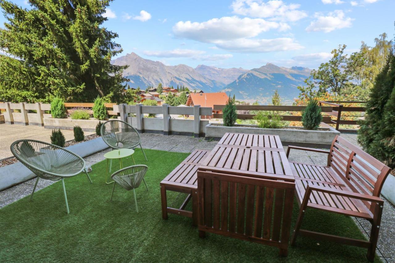 Superbe Appartement Avec Piscine Нанда Экстерьер фото